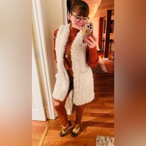 Cream faux fur vest